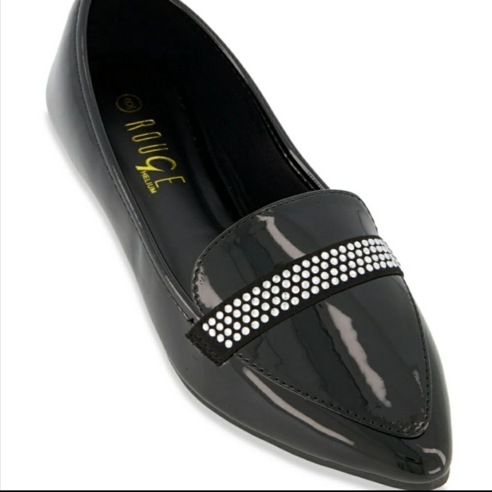 BRAND NEW RHINESTONE POINTED TOE FLATS